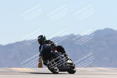 media/Oct-13-2025-Moto Forza (Mon) [[a66d839500]]/3-B Group/Session 4 (Turn 9)/